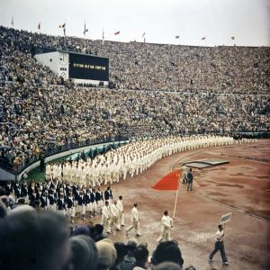 Olympiska spelen 1952 i Helsingfors inleds Olympiska spelen 1952 i Helsingfors inleds