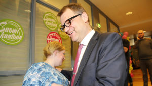 Turbulensen kring statsministern har inte påverkat Centerns väljarstöd. Juha Sipilä