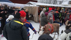 Jokkmokkin talvimarkkinat Pohjois-Ruotsissa