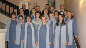 Vasa Kammarkör 2008. Marja-Lena Södergård är andra från vänster i övre damraden. vasa kammarkör
