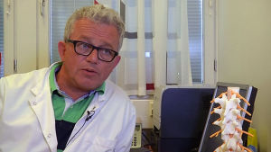 Ylilääkäri Jukka-Pekka Kouri Ortonin kipuklinikalta uskoo, että kipustimulaattori maksaa itse itsensä. lääkäri Jukka-Pekka Kouri