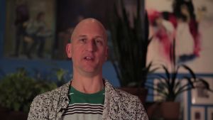 Mike Diana kertoo dokumentissa taiteestaan ja koettelemuksistaan floridalaisen oikeuden kanssa. Mike Diana kertoo oikeudenkäynnistään