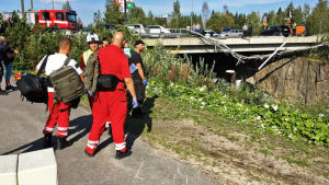 Så här såg det ut på olycksplatsen i Kuopio i augusti 2018. Räddningsmanskap i Kuopio.