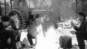 Metsurit pitämässä taukoa työstä.