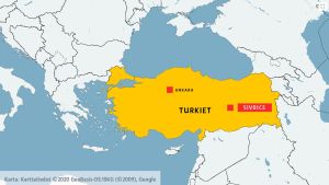 Jordbävningen inträffade i närheten av staden Sivrice. Karta där Turkiet är gulmarkerat och Ankara och Sivrice utmärkt.