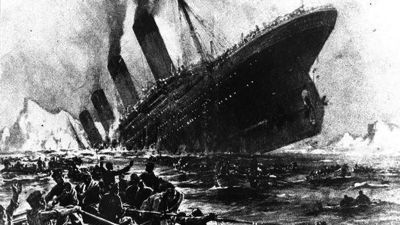 Titanic går under