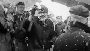 Ihmisiä vappuna 1969