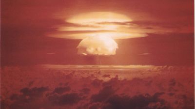 Kärnprovsprängningen "Castle Bravo" vid Bikiniatollen.