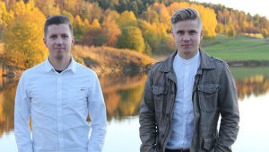 Sam Sonntag och Simon Sid är barndomsvännerna som numera satsar på musiken tillsammans. Duon Sam Zimon med Sam Sonntag och Simon Sid.