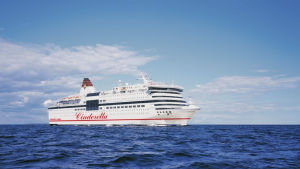 Vikinglines Cinderella är den andra färjan som polisen pekar ut för fler våldtäkter. Viking Lines Cinderella-kryssningsfartyg.