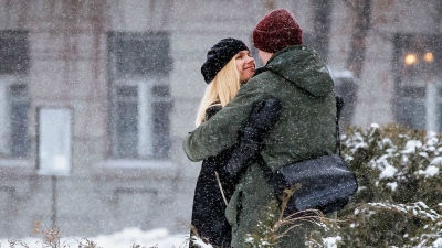 är några av de vackra små lögnare rösterna dating
