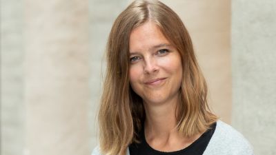 Profilbild på akademiforskare Anna Soveri.