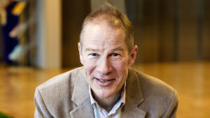 Mikael Fogelholm, professor i näringslära vid Helsingfors universitet, har kallats "Göbbels" av Antti Heikkilä. Mikael Fogelholm, professor i Näringslära vid Helsingfors universitet, har kallats "Göbbels" av Antti Heikkilä.