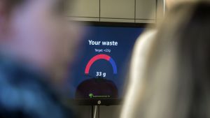 Biovaaka näyttää kuinka monta grammaa ruokaa menee biojätteeseen.