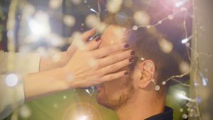 Energia- ja uskomushoidot jakavat mielipiteitä.