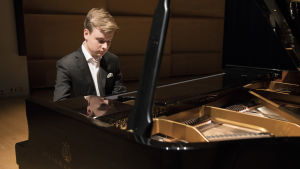 RSO:n konsertti: Joshua Weilerstein, Ossi Tanner ja Jonas Silinskas