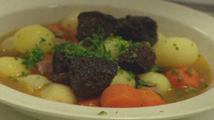 Makupalat oululaisen ruuan äärellä