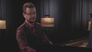 Teosesittelyssä Beethovenin Pianokonsertto nro 1 C-duuri op. 15
