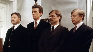Isännät ja isäntien varjot