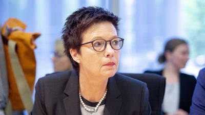 dating profiili naisilla