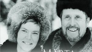 En del av pärmen till Märta Tikkanens "Två Scener ur ett konstnärsäktenskap", 2004. En del av pärmen till Märta Tikkanens "Två Scener ur ett konstnärsäktenskap". 2004.
