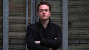 Den schweizisk - skotska författaren och journalisten Johann Hari, som skrivit boken ”Lost Connections”. Den schweizisk - skotska författaren och journalisten Johann Hari, som skrivit boken ”Lost Connections”.