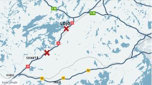 Enligt polisen var det i båda olyckorna på riksväg 25 långtradaren som orsakade olyckan. En karta som visar riksväg 25 mellan Lojo och Karis. Med två röda kryss har olycksplatser markerats.