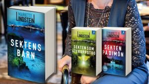 Mariette Lindsteins trilogi om sekten på Dimön, kom ut 2015-2017. Mariette Lindsteins trilogi om sekten på Dimön, kom ut 2015 - 2017.