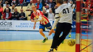Den tidigare BK-46-spelaren Janne Korpimäki representerar nuförtiden HC HIK. Janne Korpimäki, BK-46