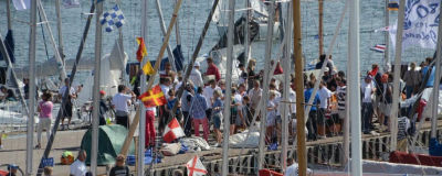 Folkvimmel på Hangö regatta 2016.