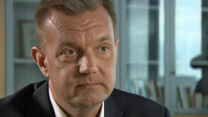 Juha Jolkkonen är direktör för social- och hälsovårdsverket i Helsingfors. Juha Jolkkonen är avdelningschef vid Helsingfors social- och hälsovårdsverk.