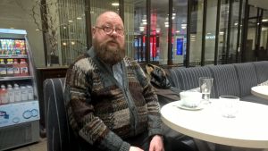 Kuratorn Juha-Heikki Tihinen är ivrig över 100-årsjubileet. Kuratorn Juha-Heikki Tihinen är ivrig över det kommande 100-årsjubileet.
