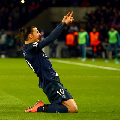 Zlatan Ibrahimovis ska försöka skjuta Paris Saint-Germain till kvartsfinal i Champions League.