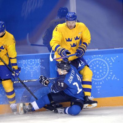 Julius Junttila Ruotsia vastaan.