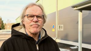 Henrik Sandström är som före detta kommundirektör van att syssla med byråkrati. Henrik Sandström