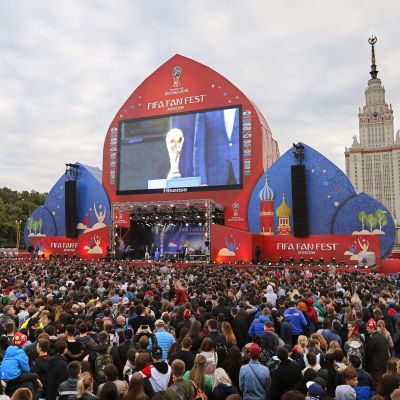 Jalkapallon MM 2018 fanialueen avajaiset Moskova