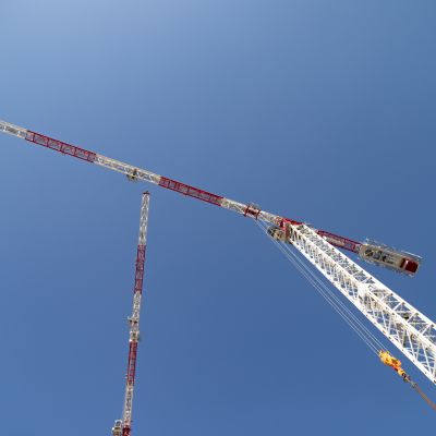Nostokurkia rakennustyömaalla