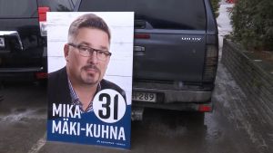 Kokoomuksen Mika-Mäki Kuhna näyttää nousevan apulaispormestariksi. Kokoomuksen Mika-Mäki Kuhna näyttää nousevan apulaispormestariksi.