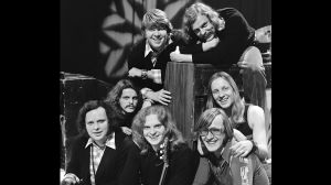 Pepe & Paradise -yhtye vuonna 1972. Ylhäällä vasemmalla Markku Johansson ja Antero Päiväläinen. Keskellä Pedro Hietanen ja Pave Maijanen. Alhaalla Dani Dannholm, Pepe Willberg ja Unde Lehtola.