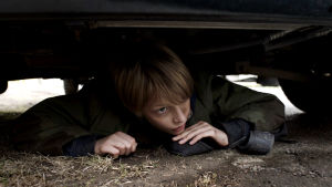 Den dolda fattigdomen. Alvar af Schultén spelar Daniel i Tommi Seitajokis film Glaspärlan. Alvar af Schultén i kortfilmen Glaspärlan