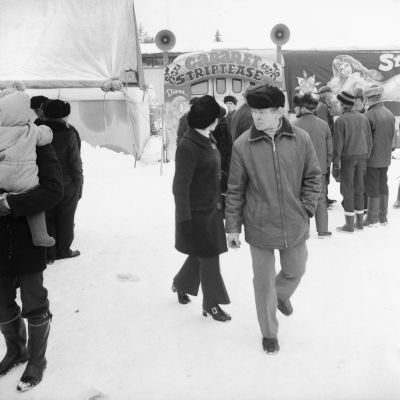 Arkistokuva Ilomantsin markkinoilta.