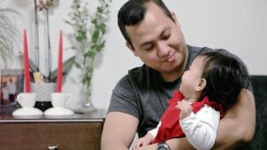 Dennis Pinar önskar att familjen kan stanna i Finland Dennis Pinar önskar att familjen kan stanna i Finland