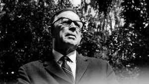 Arkivbild av A.I. Virtanen Nobelpristagaren Artturi Imari Virtanen var en av dem som jobbade för att det finländska saltet skulle joderas. Här fotograferad på 1960-talet.