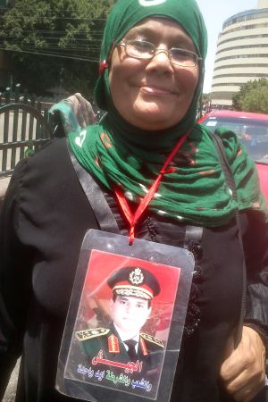 Egypterna verkar mer intresserade av stabilitet än att demokratiska värden upprätthålls. Egypterna verkar mer intresserade av stabilitet än att demokratiska värden upprätthålls.