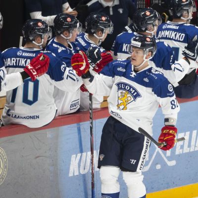 Harri Pesonen kuvassa