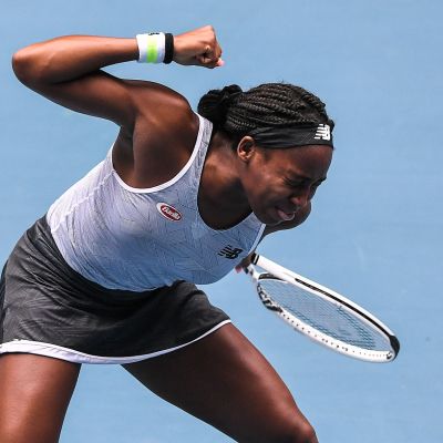 Coco Gauff tuulettaa villisti.