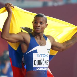 Alex Quinonez saavutti MM-pronssia miesten 200 metrillä Qatarin Dohassa.