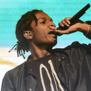 Asap Rocky under ett uppträdande år 2015.