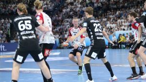 Jac Karlsson i Holstebros EHF-cupsemifinal mot THW Kiel våren 2019. Jac Karlsson i Holstebros EHF-cupsemifinal mot THW Kiel våren 2019.