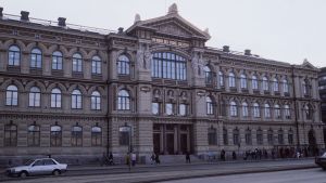 Ateneum i Helsingfors har världens största samling av Helene Schjerfbeck-verk. Konstmuseet Ateneum